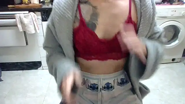 Snapshot of fabiolagg chatting on 02-08-26, 11:19 fabiolagg online show from 02-08-26, 11:19