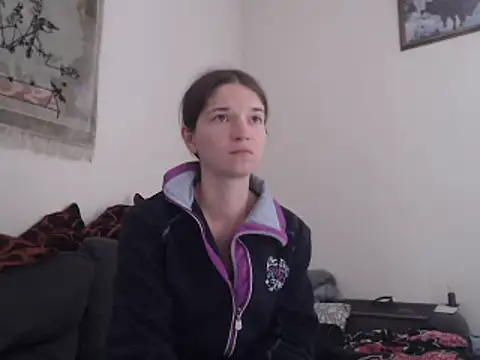 Geile-Luna online show from 09-28-25, 02:46