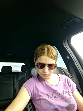 Geile-Luna online show from 04-17-26, 01:47