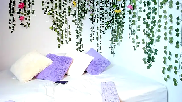 violeta milleer online show from 03-08-25, 05:11