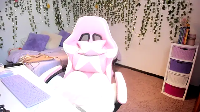 violeta milleer online show from 10-06-25, 03:57