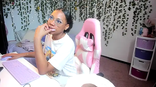 violeta milleer online show from 09-19-25, 03:05