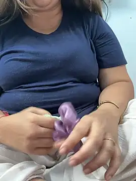 Preet Kaur 69 online show from 07-08-26, 05:57