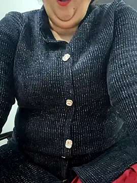 Preet Kaur 69 online show from 12-20-25, 06:33