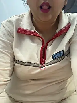 Preet Kaur 69 online show from 11-18-25, 04:54