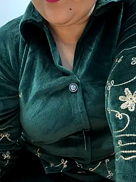 Preet Kaur 69 online show from 11-16-25, 10:20