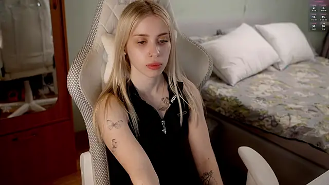 ho1yho1e online show from 04-03-26, 06:58