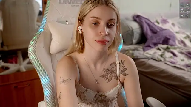 ho1yho1e online show from 04-14-26, 07:41