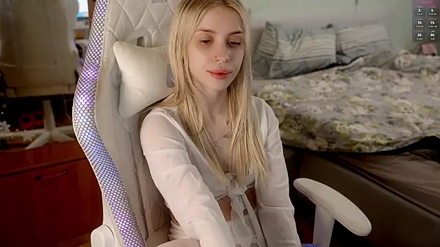 ho1yho1e online show from 04-08-26, 09:27