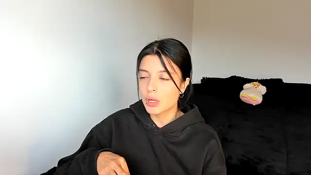 AneeSmith online show from 03-18-25, 08:59