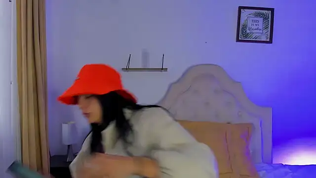 AneeSmith online show from 12-02-24, 10:18