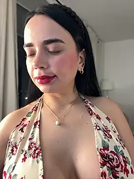 Snapshot of GeorginaJones chatting on 10-10-25, 11:16 GeorginaJones online show from 10-10-25, 11:16