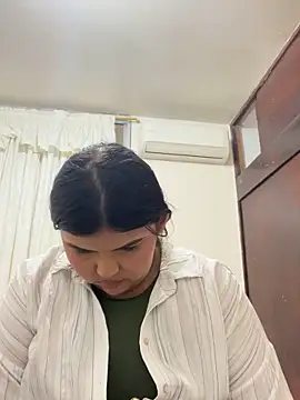 Lia sexx online show from 03-16-26, 06:43