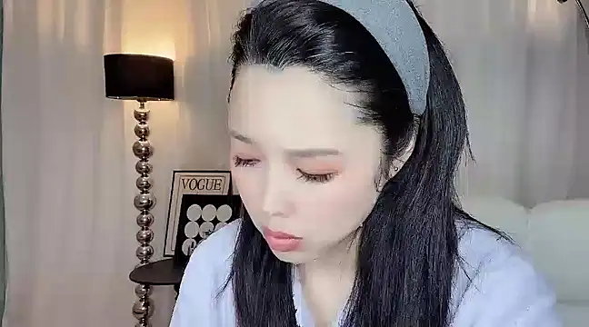 Snapshot of kk_lele chatting on 03-02-25, 03:13 kk lele online show from 03-02-25, 03:13