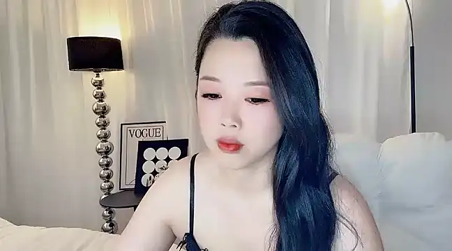 Snapshot of kk_lele chatting on 03-23-25, 04:27 kk lele online show from 03-23-25, 04:27