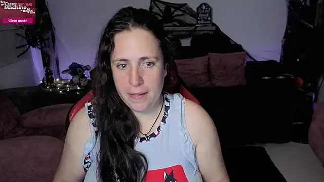 Snapshot of valery_adams1 chatting on 10-14-25, 03:51 valery adams1 online show from 10-14-25, 03:51