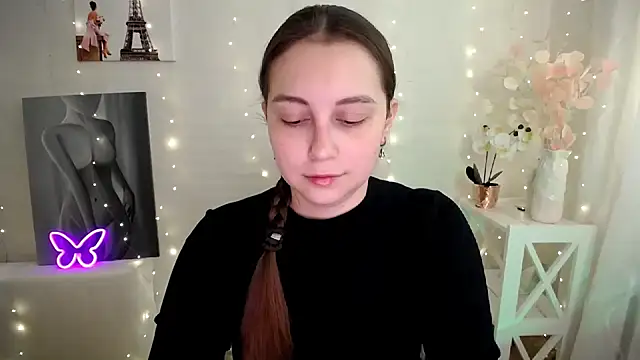 SweetPrincess  online show from 04-30-26, 05:47