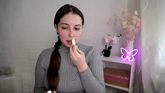 SweetPrincess  online show from 03-17-26, 06:49