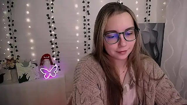 SweetPrincess  online show from 10-04-25, 05:53