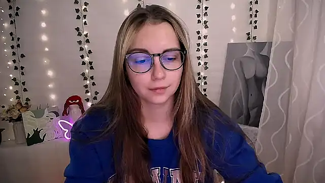 SweetPrincess  online show from 10-23-25, 05:50