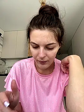 little belucci online show from 09-14-25, 11:10