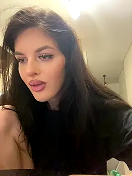 little belucci online show from 12-15-25, 03:29