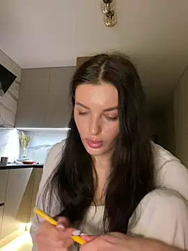 little belucci online show from 01-13-26, 03:16