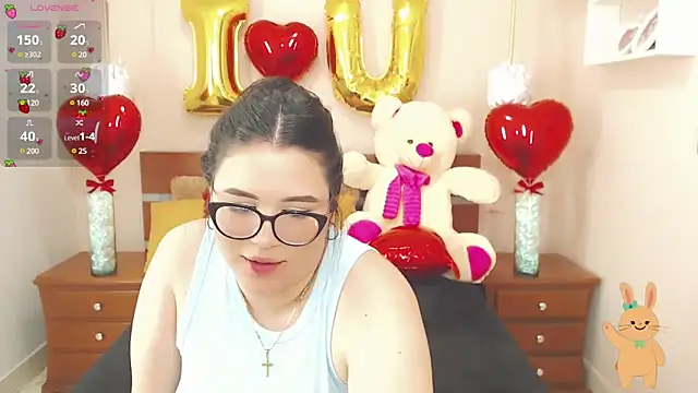 Snapshot of miss_linda_ chatting on 02-12-25, 07:56 miss linda  online show from 02-12-25, 07:56