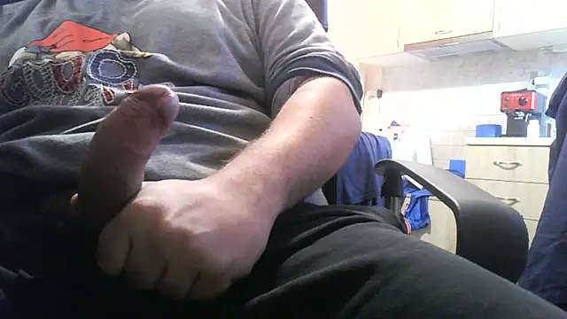 patrasdick94 online show from 11-13-25, 08:18