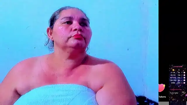 Snapshot of BBW_Michelle chatting on 09-28-25, 04:30 BBW Michelle online show from 09-28-25, 04:30