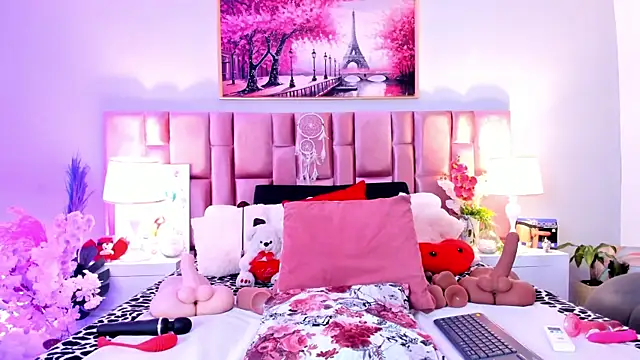 Anaa Bellaa online show from 11-17-25, 01:04