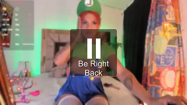 Sofia waltonx online show from 10-23-25, 12:31