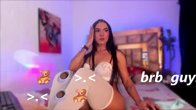 Snapshot of Sofia_waltonx chatting on 03-01-26, 01:33 Sofia waltonx online show from 03-01-26, 01:33