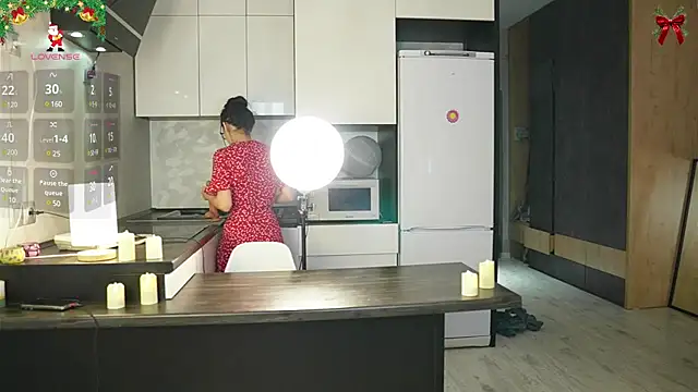 mary shiota online show from 12-25-24, 06:52