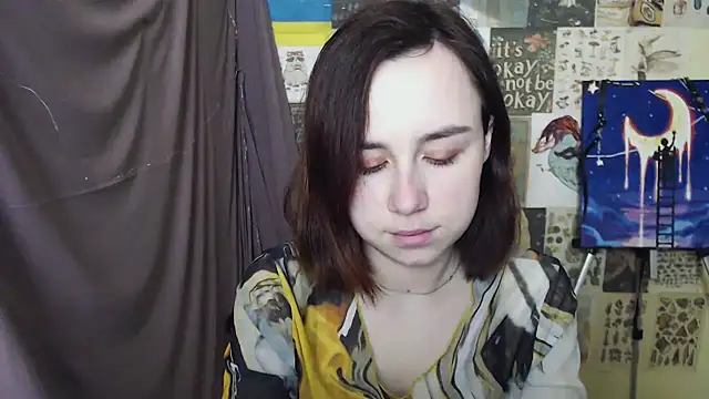 VeryVeryVeryShy  online show from 03-05-25, 06:44