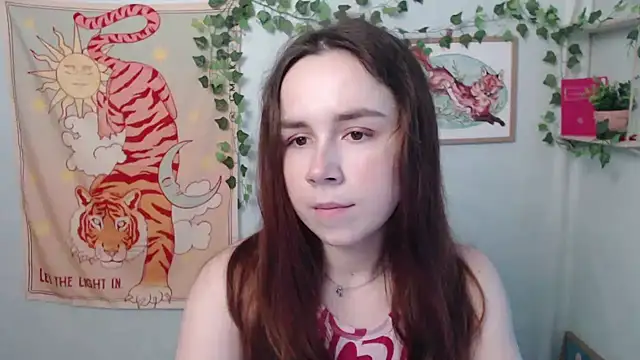 VeryVeryVeryShy  online show from 06-27-26, 05:46