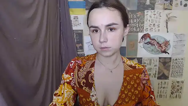 VeryVeryVeryShy  online show from 11-23-25, 11:20