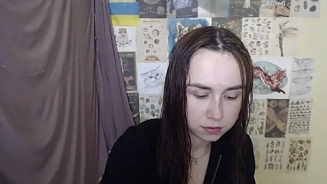 VeryVeryVeryShy  online show from 11-29-25, 07:36