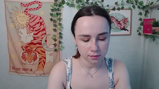 VeryVeryVeryShy  online show from 05-21-26, 05:38