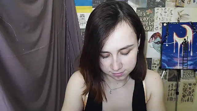 VeryVeryVeryShy  online show from 03-18-25, 09:56