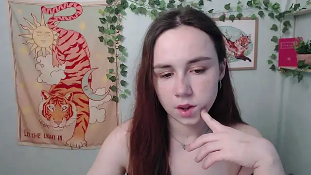 VeryVeryVeryShy  online show from 05-30-26, 05:36