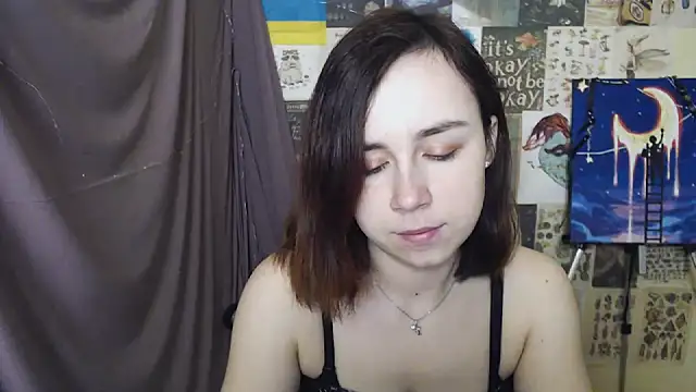 VeryVeryVeryShy  online show from 03-12-25, 06:29