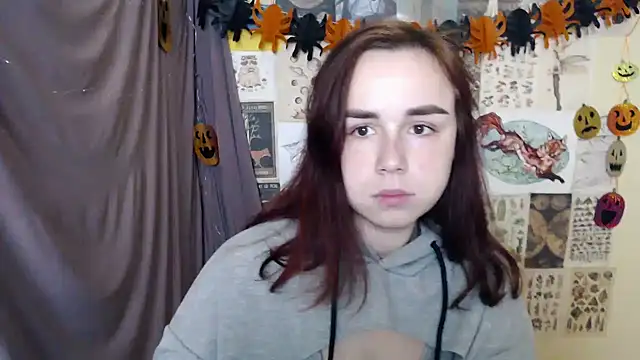 VeryVeryVeryShy  online show from 10-22-25, 06:07