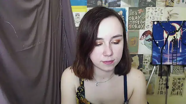 VeryVeryVeryShy  online show from 03-01-25, 09:51