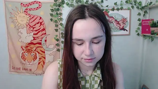 VeryVeryVeryShy  online show from 06-02-26, 05:40