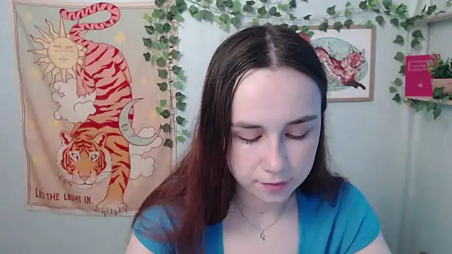 VeryVeryVeryShy  online show from 06-01-26, 05:51