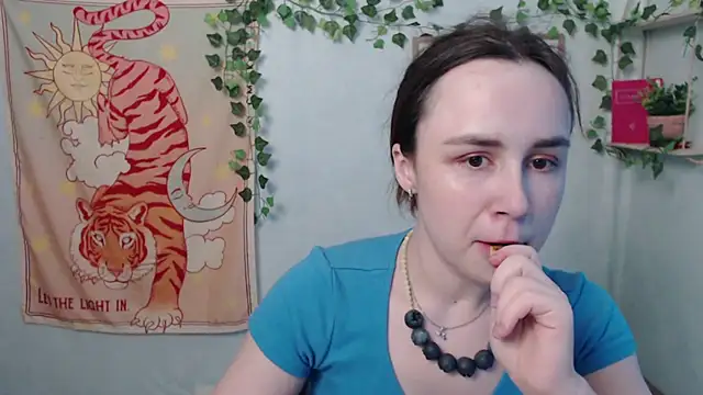 VeryVeryVeryShy  online show from 07-01-26, 05:41