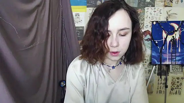 VeryVeryVeryShy  online show from 02-23-25, 06:49
