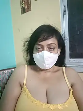 Snapshot of love_suman chatting on 06-12-26, 04:05 love suman online show from 06-12-26, 04:05