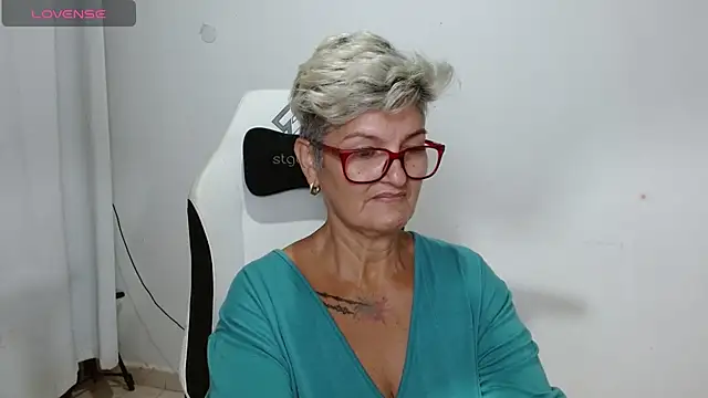 bety-cum2 online show from 06-09-26, 12:28